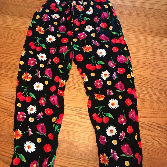 Flower/Cherry vintage pants. - Picture 3 of 3